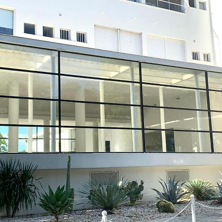 Elegant Studio Et Parking Dans Batiment Historique แซ็ง-ทรอเป ภายนอก รูปภาพ